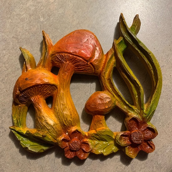 Mushrooms - Picture 2 of 5